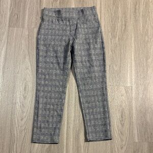 Tahari Gray Plaid Ankle Pants